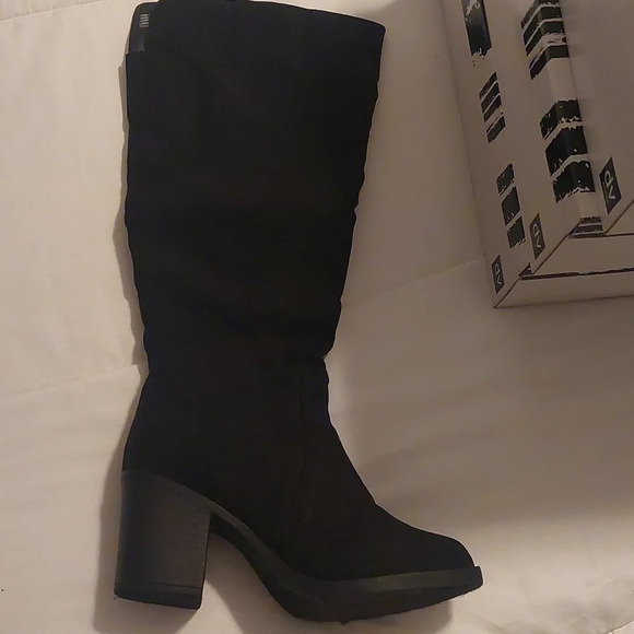Faux suede black Mid calf boots women's size 8.5 zip- up Buisness casual - Picture 2 of 6
